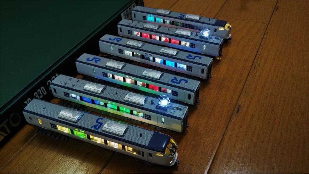 フルLED化完成品KATO10-330 281系「はるか」基本・増結 6両セット