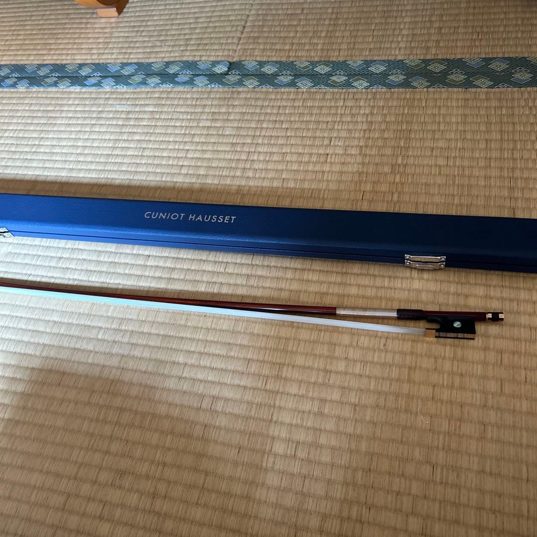 CUNIOT HAUSSET バイオリン弓 PE solo ケース付き