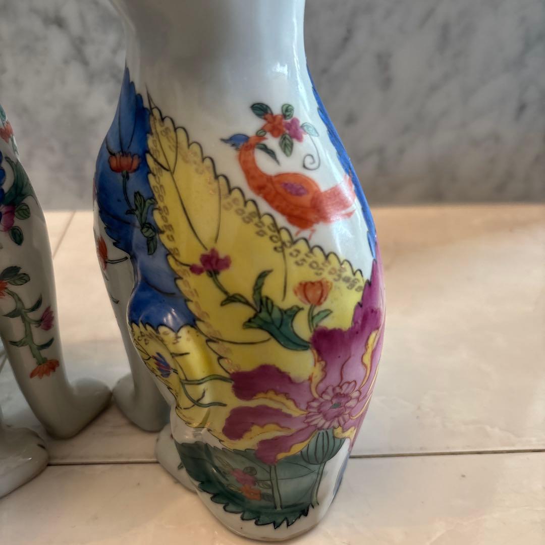 アンティーク　妖艶な瞳と手描きのお花が芸術的な珍しいペア猫ちゃん