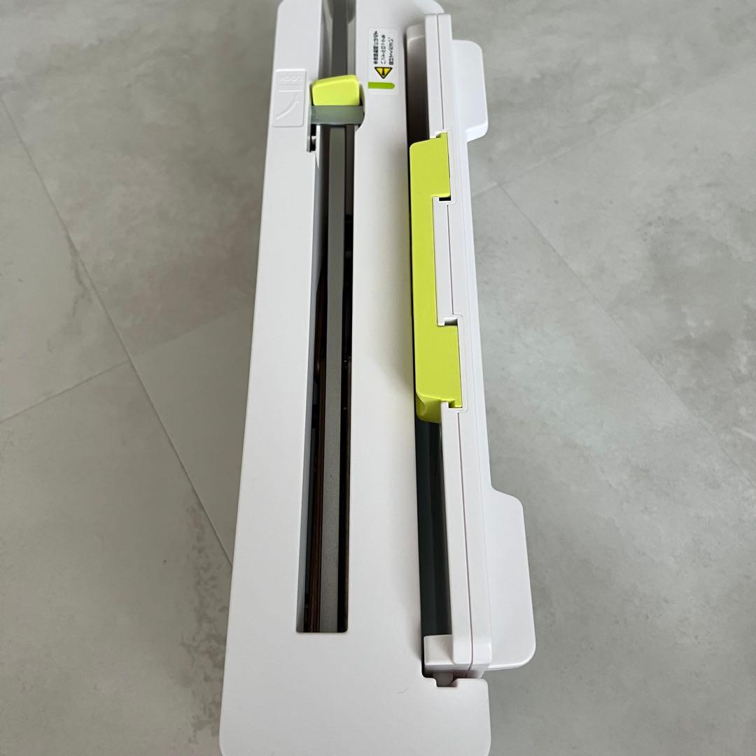 PLUS プラス コンパクト 裁断機 PK-213