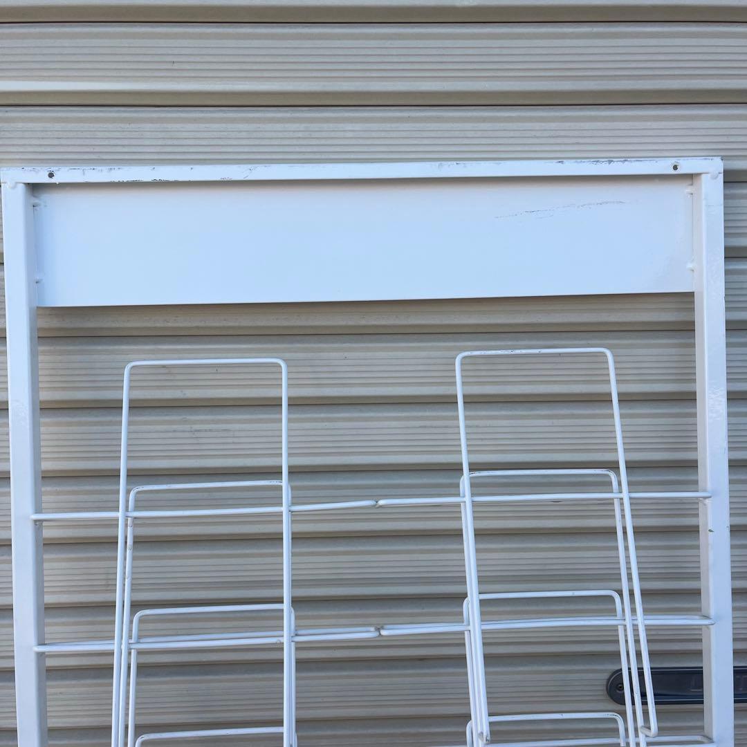 引き取り限定　スチール製 マガジンラック パンフレットスタンド 自立式 ホワイト