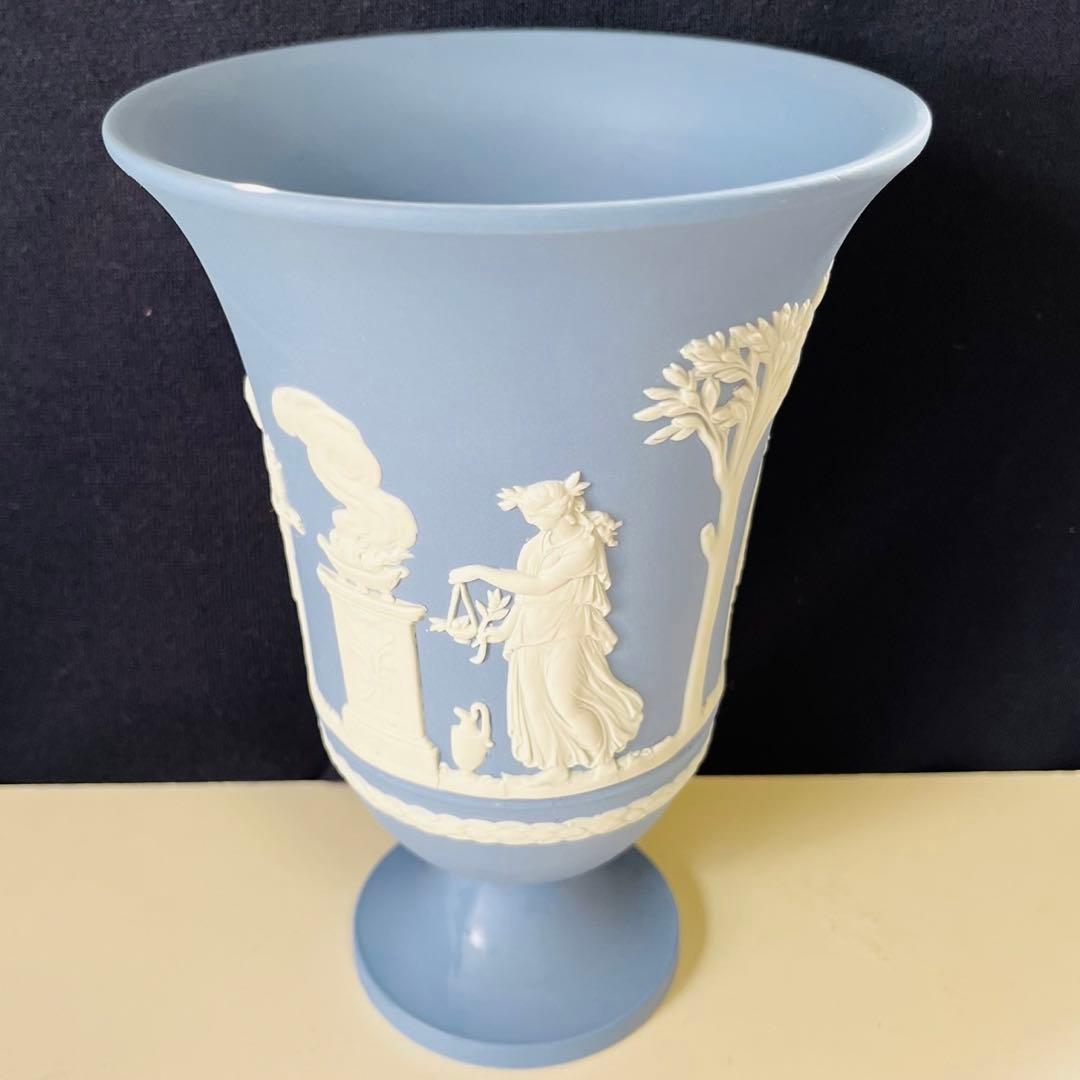 ウェッジウッド　ジャスパーウェア　花瓶　フラワーベース　ペールブルー