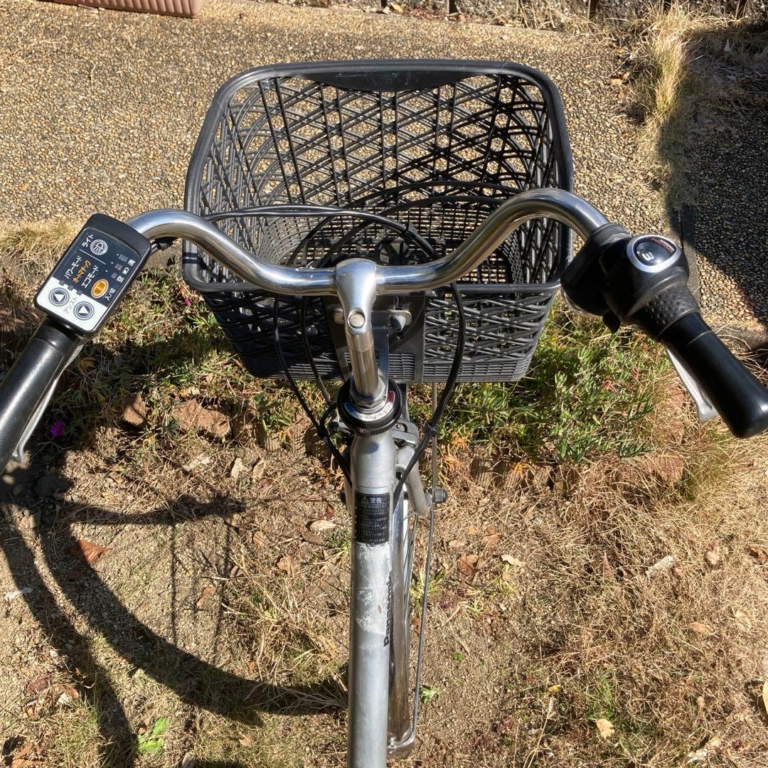 電動アシスト自転車 シルバー 前カゴ付き