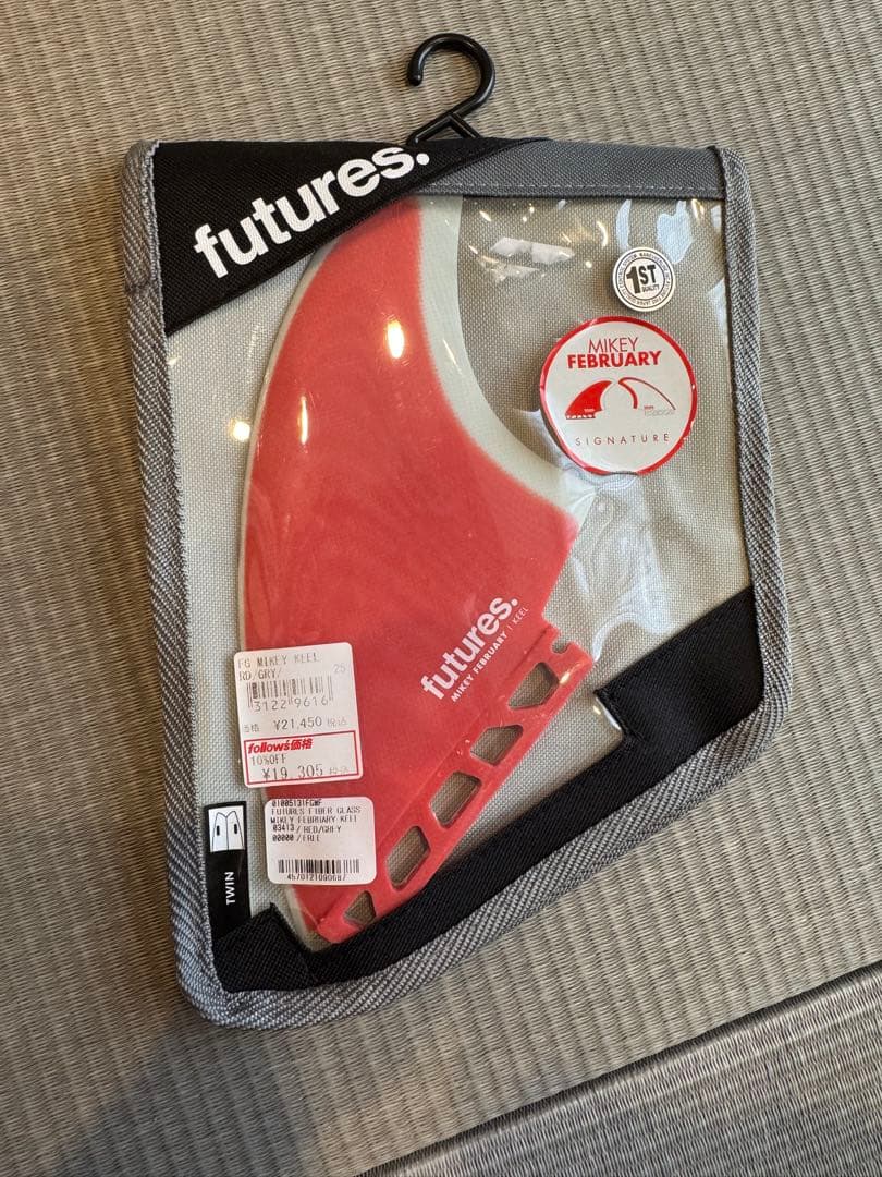 ＜送料込み＞ futures MIKEY FEBRUARY キール フィン