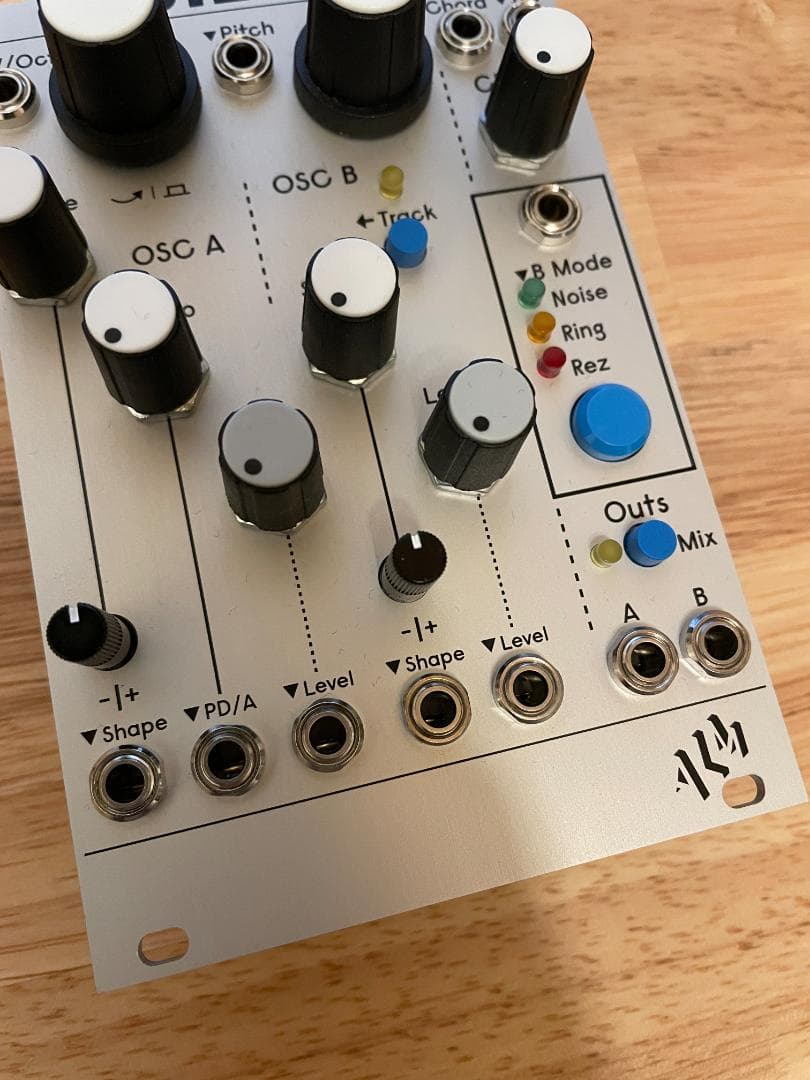 【美品】ALM Busy Cizzle　modular モジュラーシンセ