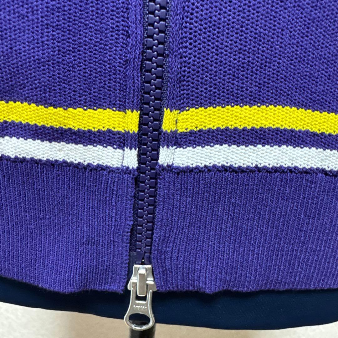 【新品タグ付】23区ゴルフ・ジップアップ　ベスト　パープル　ワッペン付　L