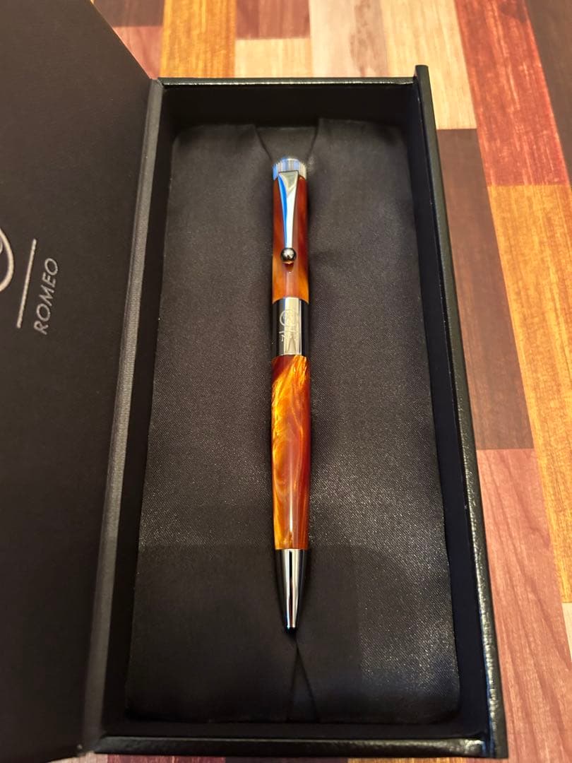 ROMEO No.3 イタリアンアンバー　細軸