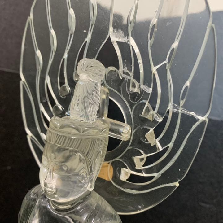 天然水晶　クリスタル　観音菩薩像　龍頭観音　台座付　クオーツ　仏教美術　オブジェ