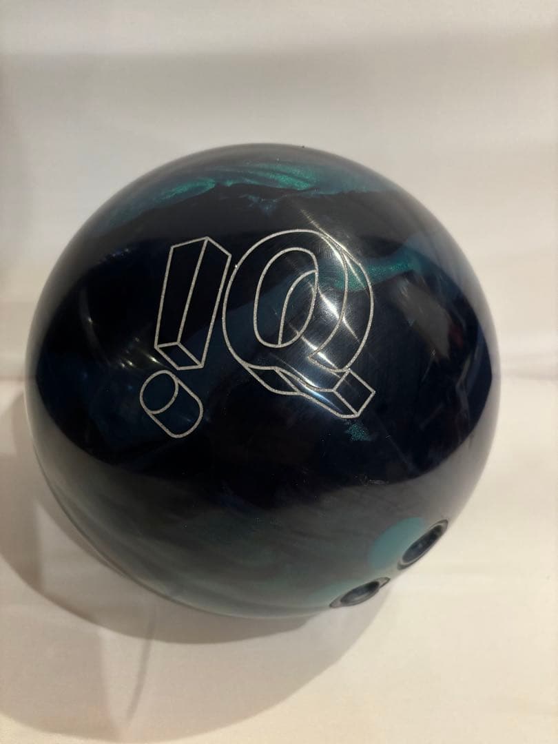 ボウリングボール !Q TOUR A.I. 15ポンド