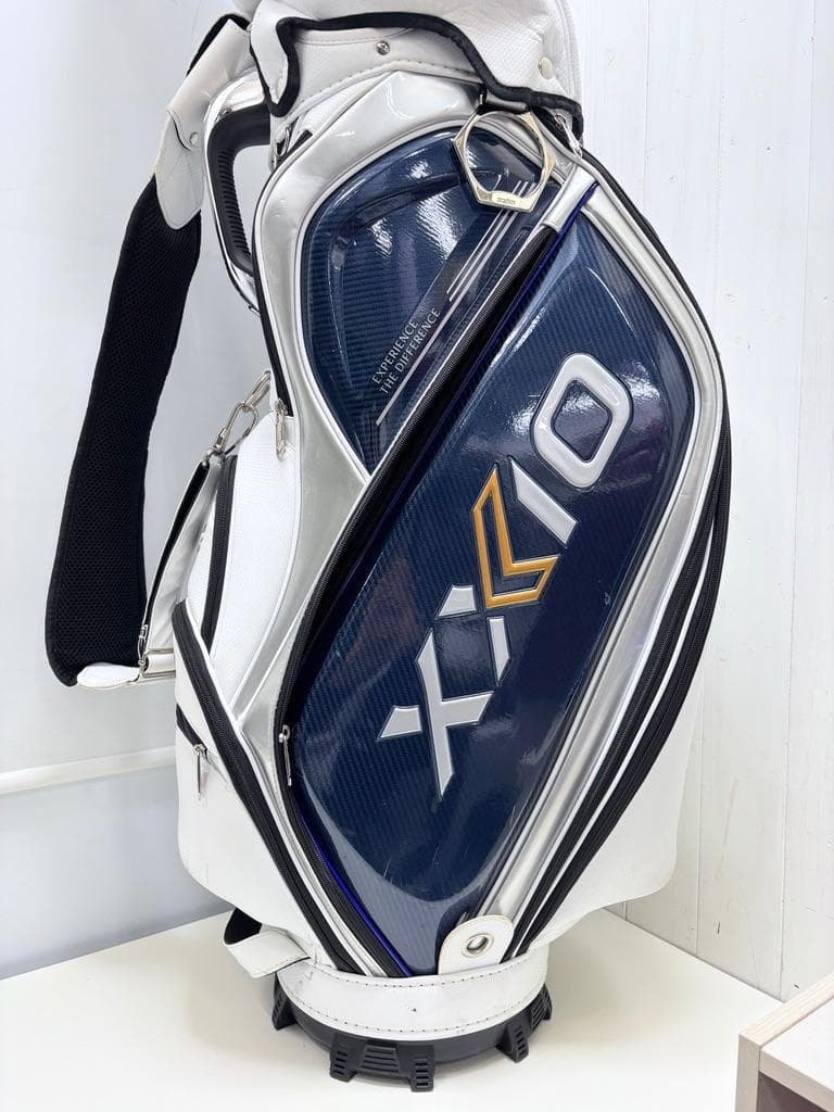 ゼクシオ　XXIO ゴルフバック　キャディバッグ　男性用　メンズ　USED品