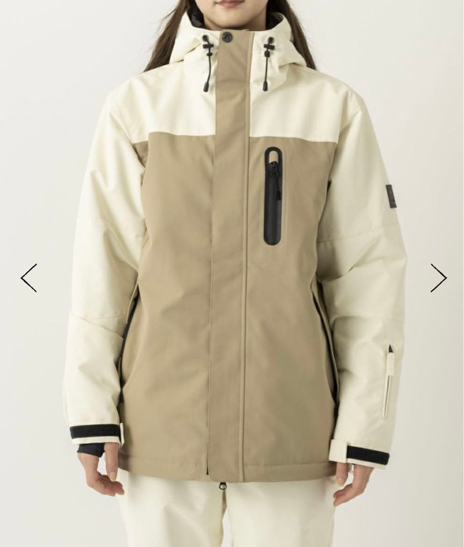 女性用スノーボードウェア ベージュホワイト