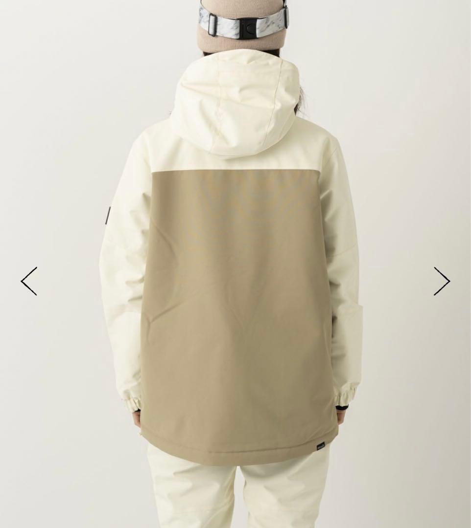 女性用スノーボードウェア ベージュホワイト