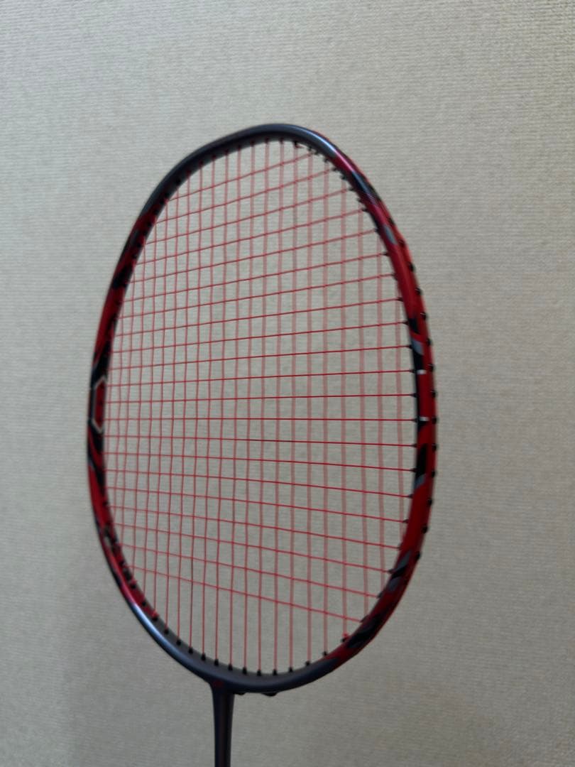 【美品】YONEX100zz クレナイ4u5 アークセイバー11 pro 4u6