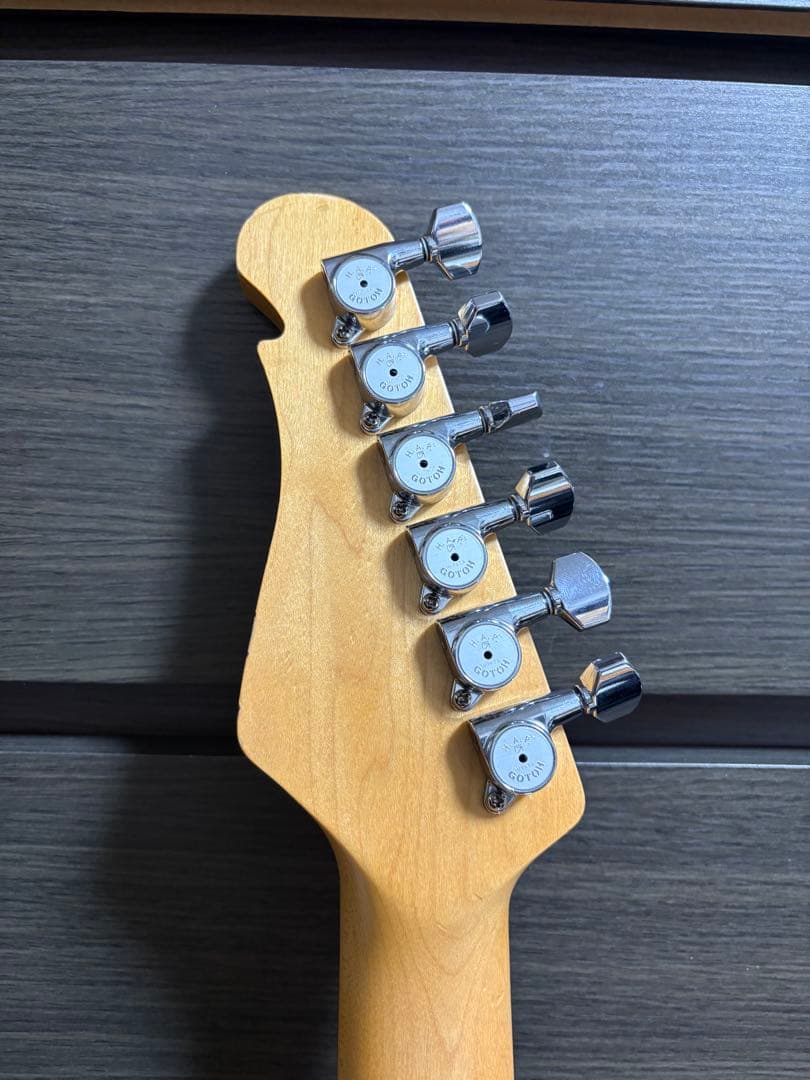 ギター Sugi Rainmaker