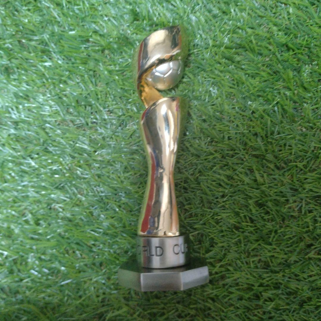 FIFA女子ワールドカップ2011 トロフィー3Dレプリカ