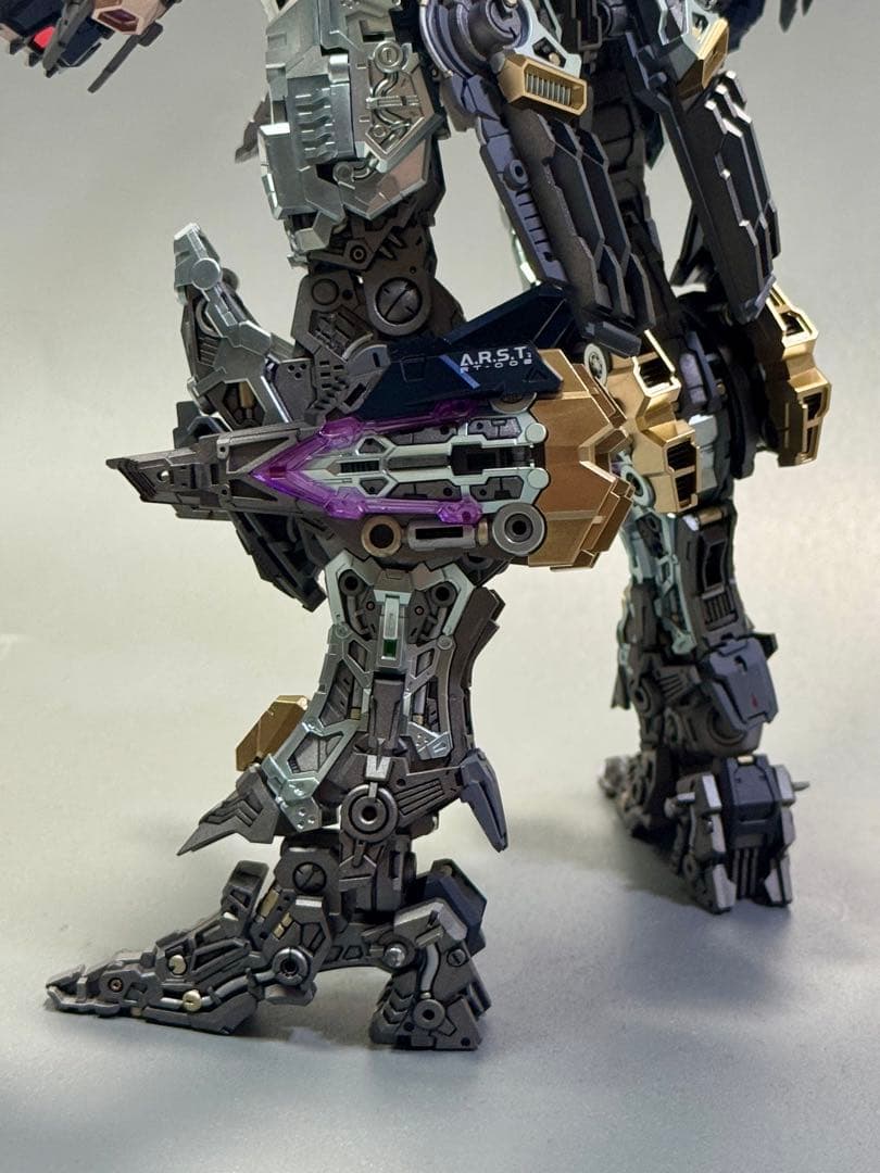 1/100 無限維度 復讐女神 ネメシス　塗装完成品。