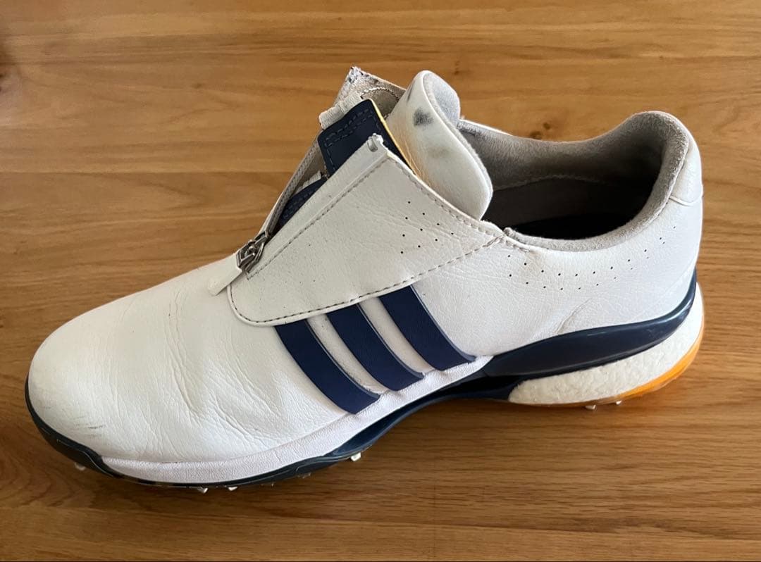 【週末限定値下げ！】 adidas ゴルフシューズ ホワイト BOOST