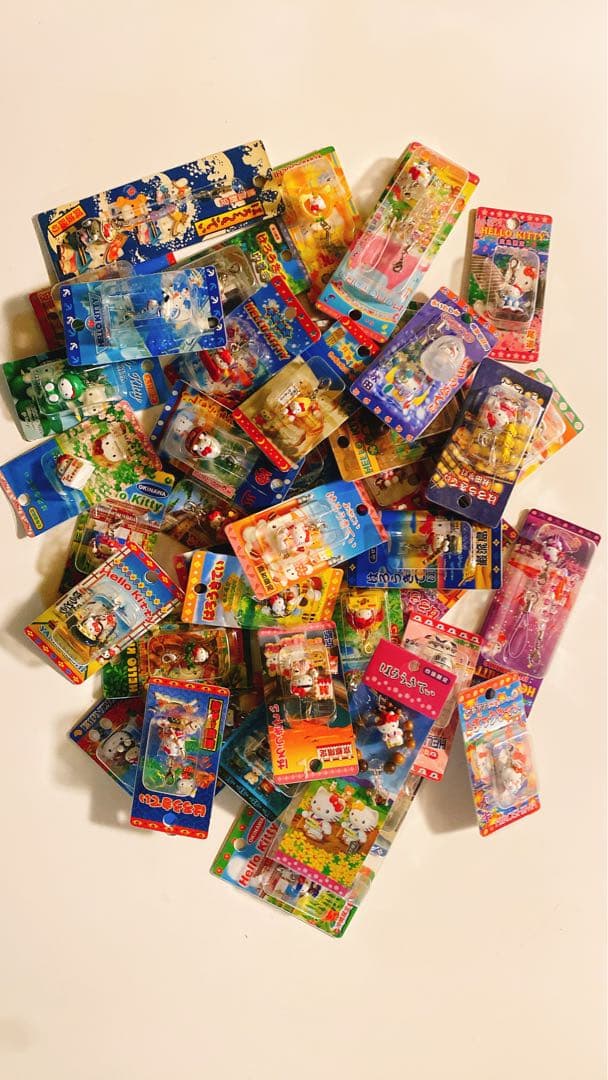 [大量放出]ご当地キティファスナーマスコット　ストラップ40個