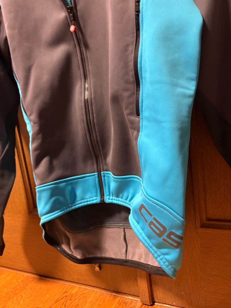 【正規品】限定カラー‼️ Castelli サイクルジャケット 冬用