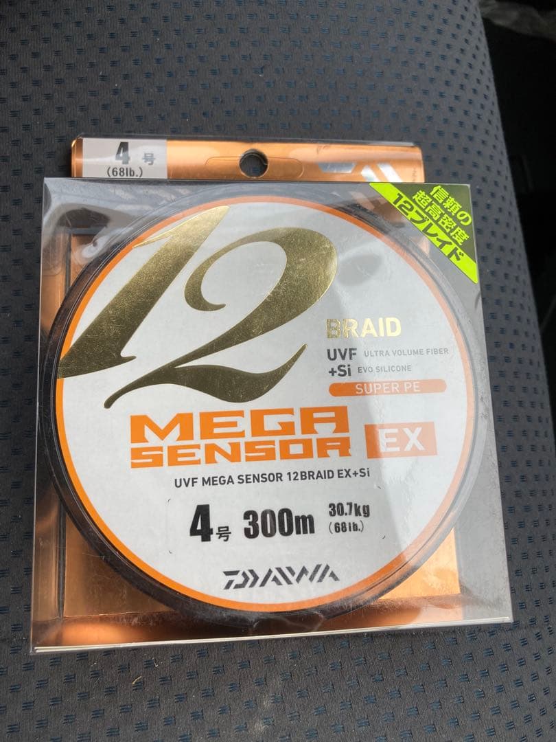 新品 ダイワ メガセンサー 12ブレイド EX+Si 4号 300m