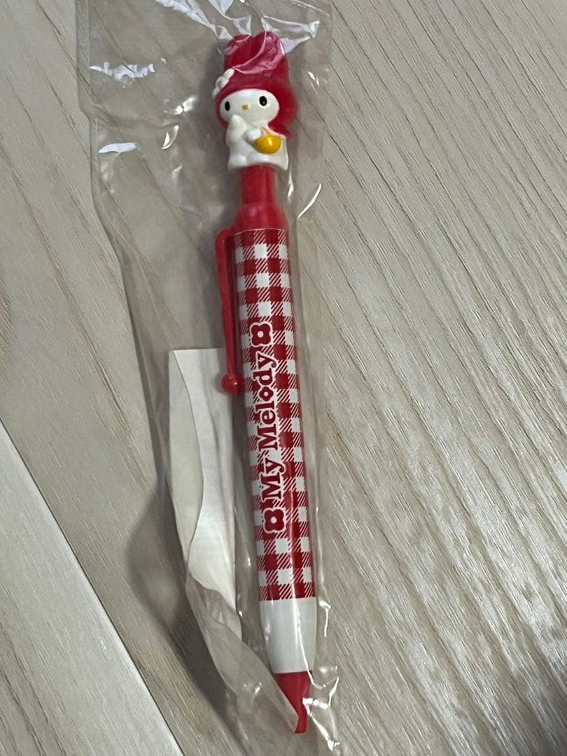 1997年　サンリオ　マイメロディ ボールペン 赤 チェック柄　昔　希少　　レア