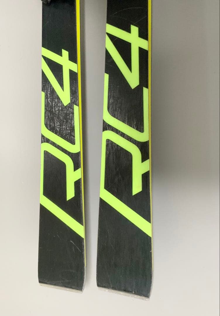 FISCHER RC4 WORLD CUP 180cm 板+ビンディング