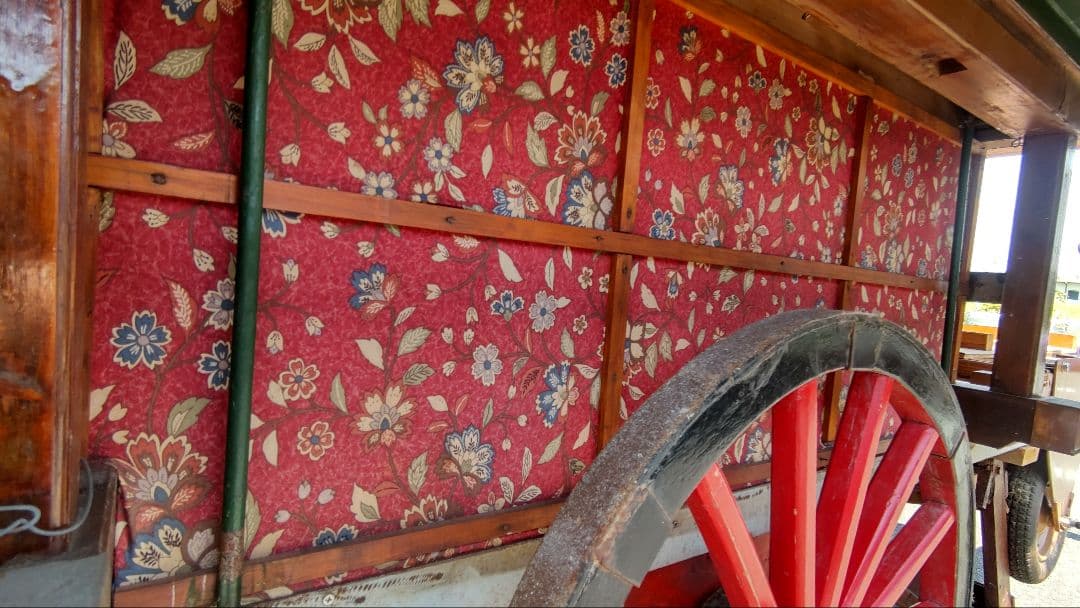 木製祭りの山車 提灯 小太鼓付き