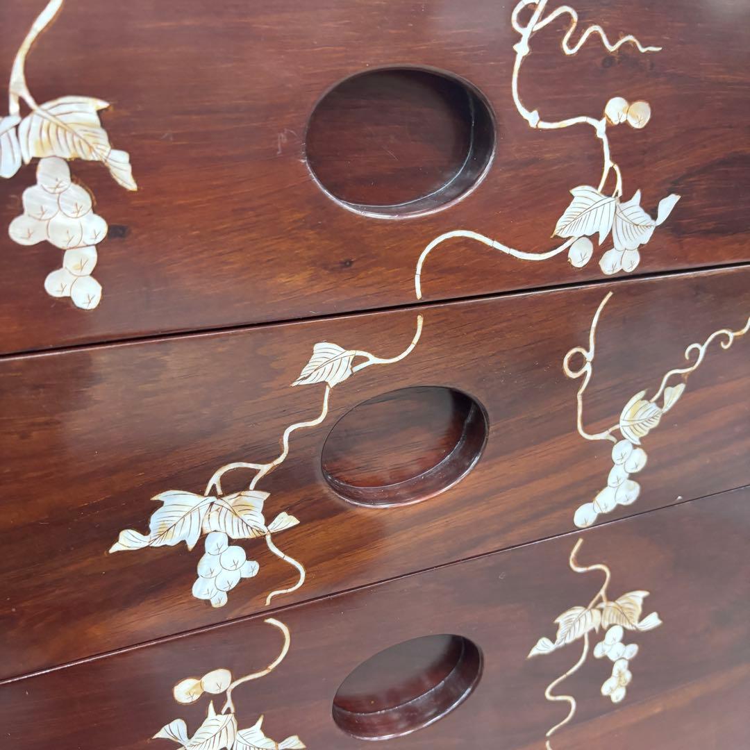 螺鈿家具 螺鈿細工 唐木 花梨 引き出し 7段 チェスト 無垢材　ラデン細工