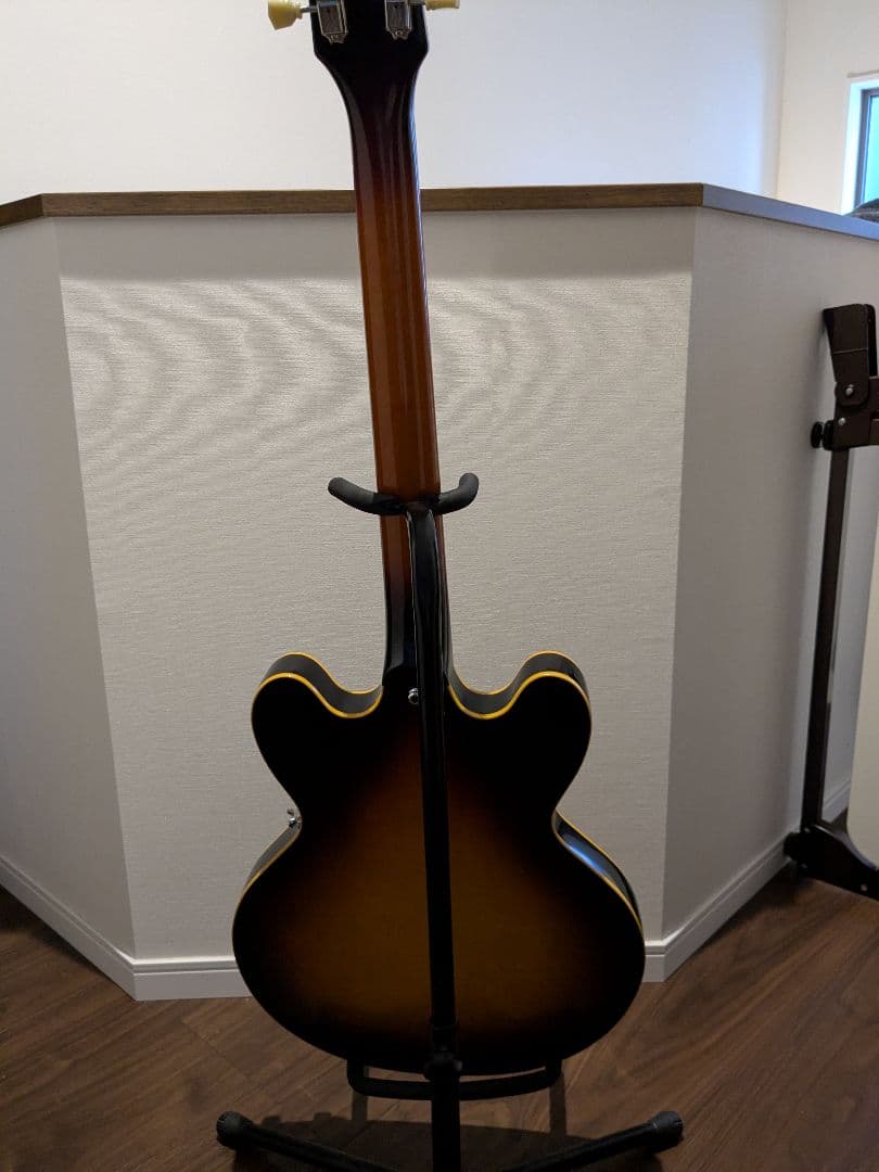 Edwards ED1223153 サンバースト エレキギター ハードケース付き