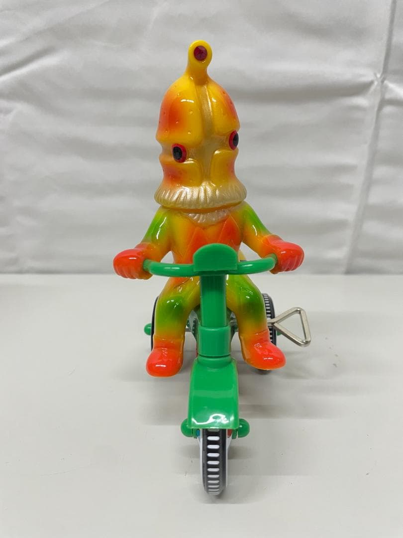 ◆ブルマァク M1号 ウルトラQ ケムール人 ゼンマイ三輪車　09332