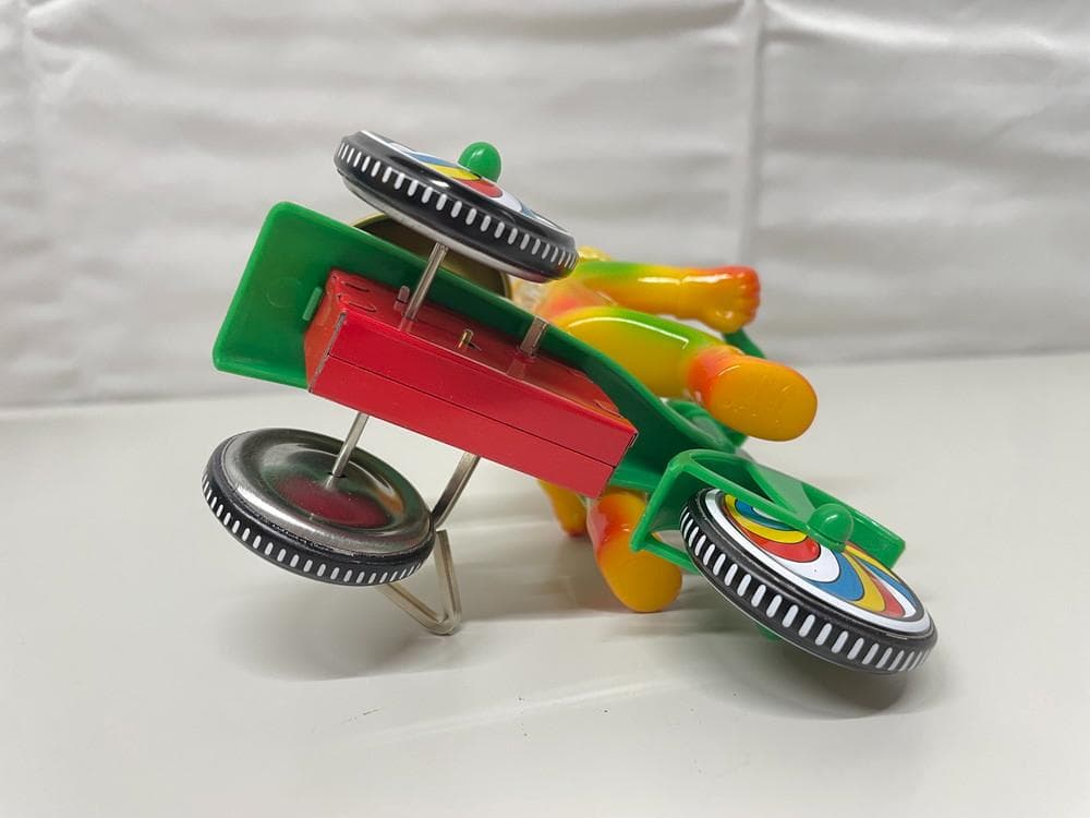 ◆ブルマァク M1号 ウルトラQ ケムール人 ゼンマイ三輪車　09332