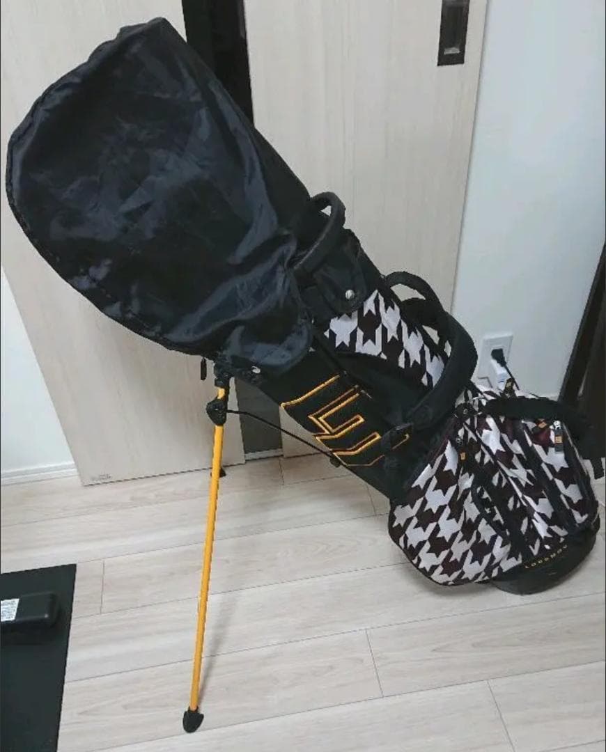 LOUDMOUTH・ラウドマウス　8.5型　軽量　スタンドキャディバッグ
