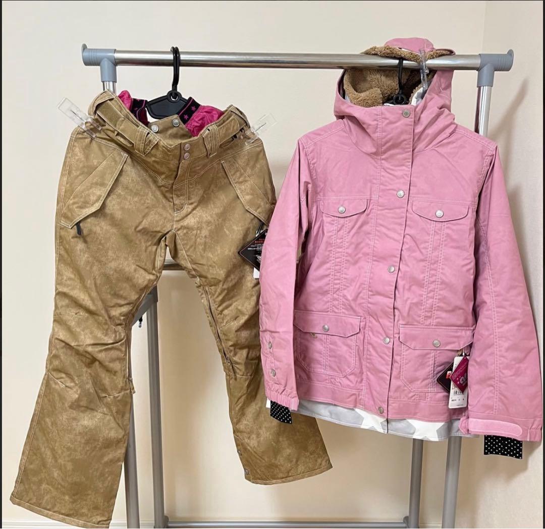 arg エーアールジー　スノボウェア　ボードウェア　スノーボード　ROXY