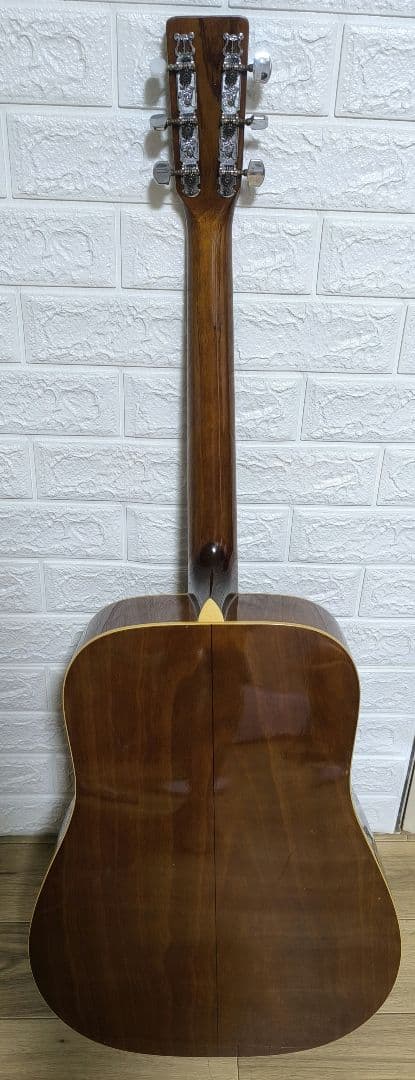 M.Craft アコースティックギター サンバースト