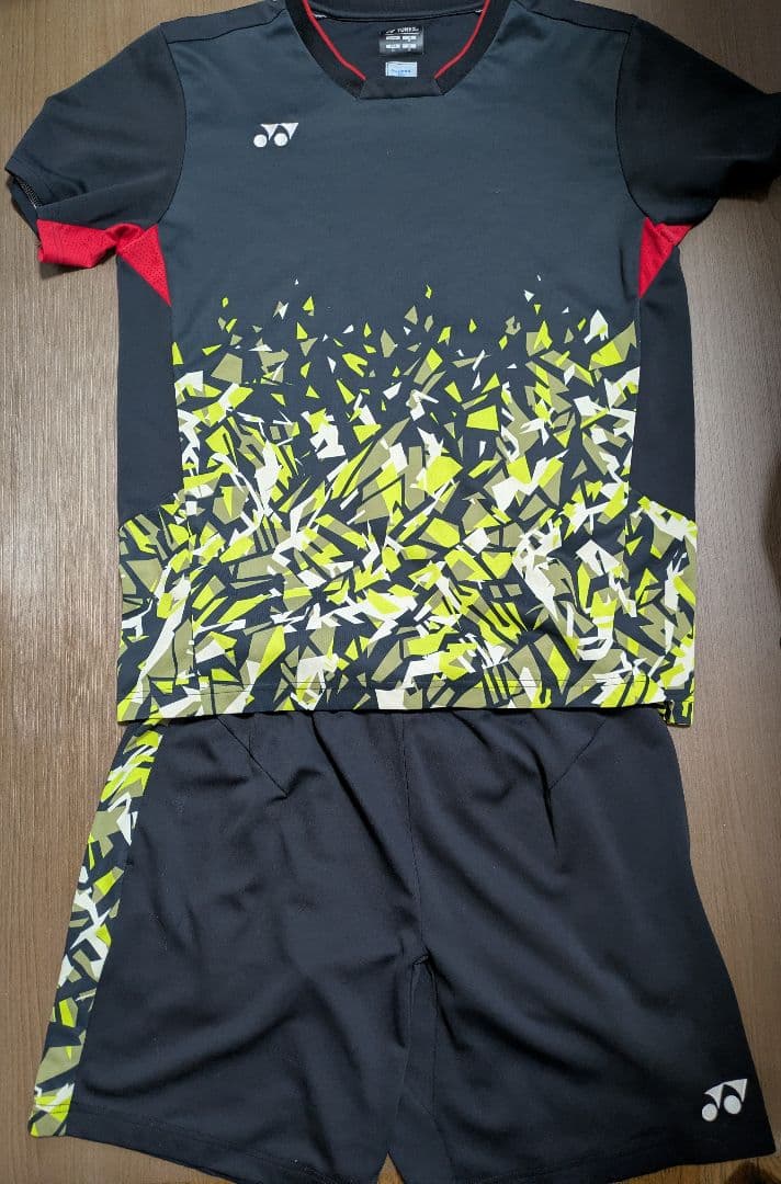 YONEX バドミントン日本代表ユニフォーム上下セット
