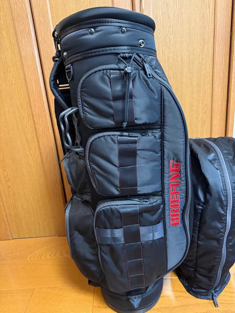 BRIEFING★CR-6★8.5型★美品