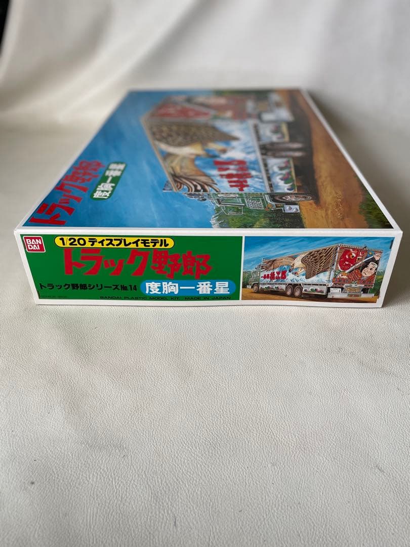 バンダイ 1/20 ディスプレイ トラック野郎 シリーズ No.14 度胸一番星
