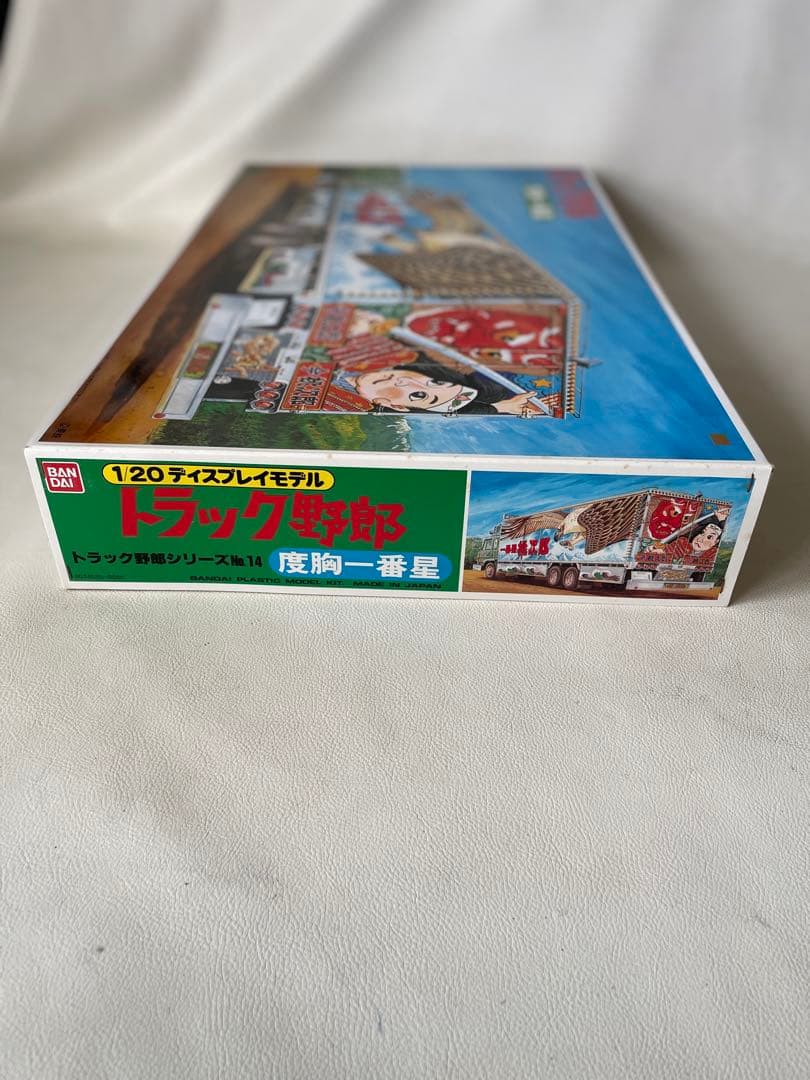 バンダイ 1/20 ディスプレイ トラック野郎 シリーズ No.14 度胸一番星