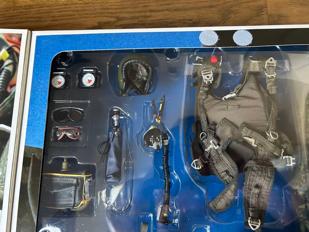 ホットトイズ SAS HALO 1/6 アクションフィギュア 専用収納袋 未開封