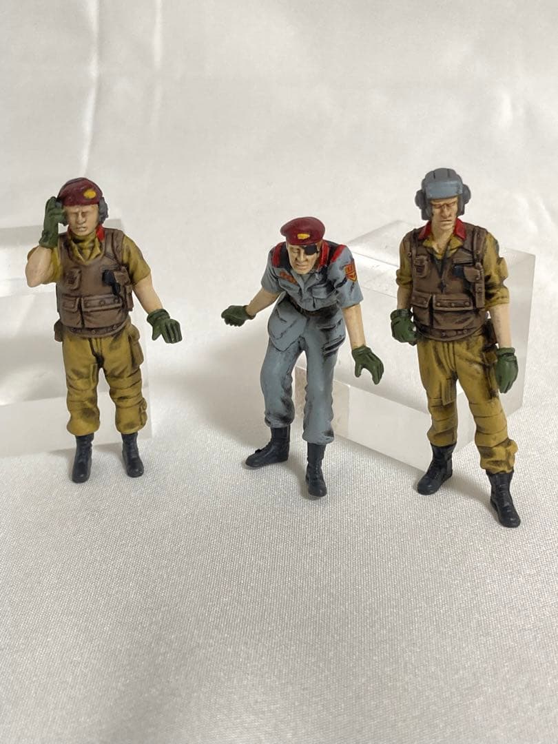 UCHG 1/35 地球連邦軍61式戦車5型 塗装済完成品 復讐のレクイエム