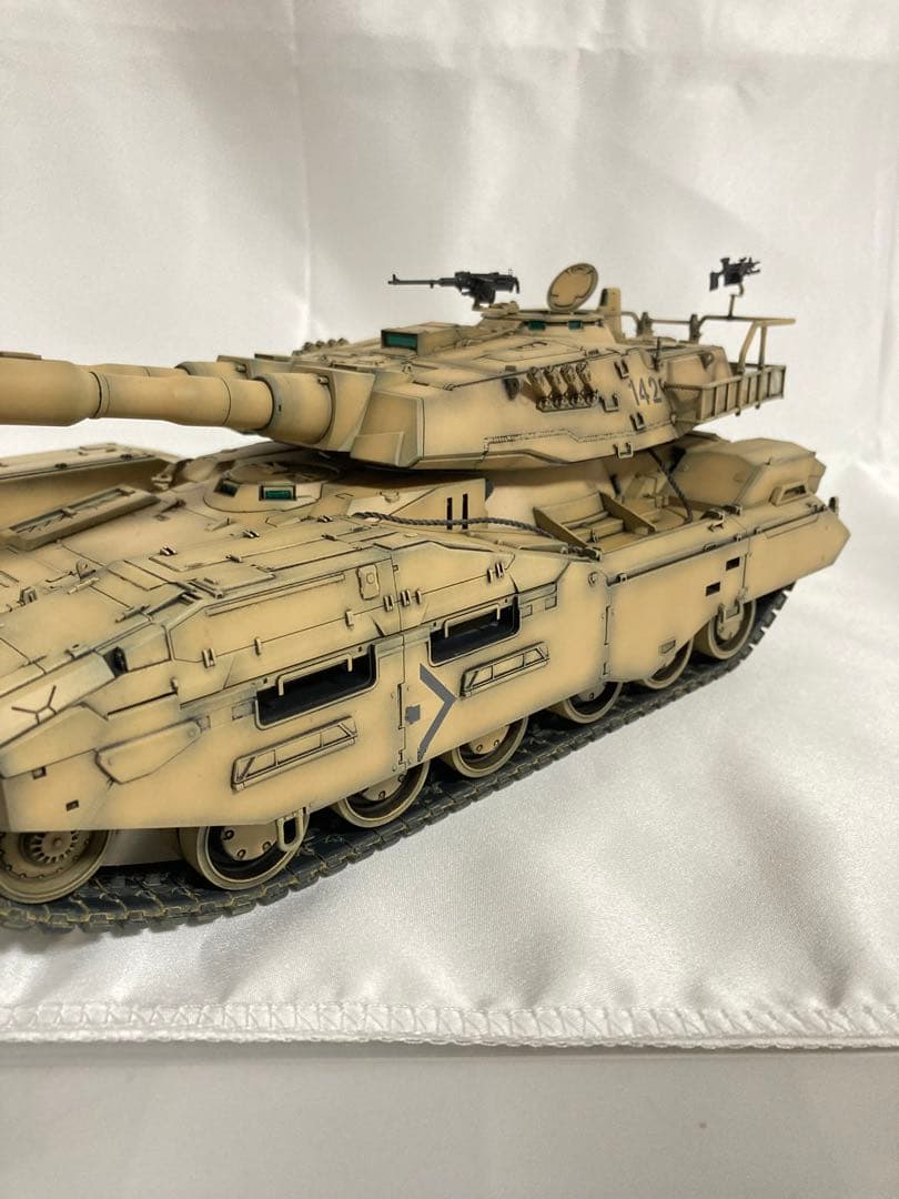 UCHG 1/35 地球連邦軍61式戦車5型 塗装済完成品 復讐のレクイエム