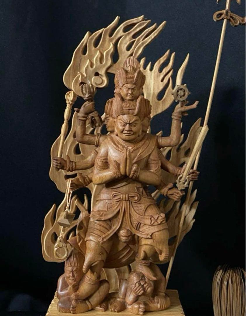 総ケヤキ材　仏教工芸品　木彫仏像　最高級品　仏師手仕上げ品　大元帥明王立像