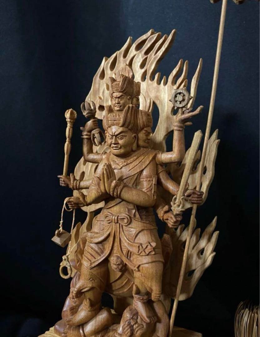 総ケヤキ材　仏教工芸品　木彫仏像　最高級品　仏師手仕上げ品　大元帥明王立像