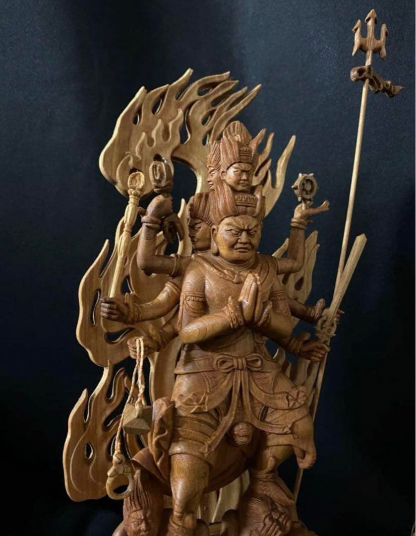総ケヤキ材　仏教工芸品　木彫仏像　最高級品　仏師手仕上げ品　大元帥明王立像