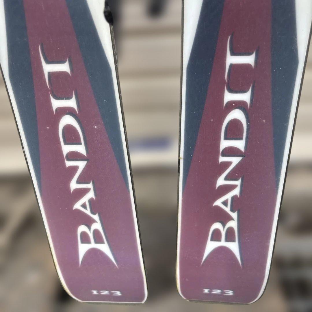 ROSSIGNOL BANDIT ツインチップ ミッドスキー