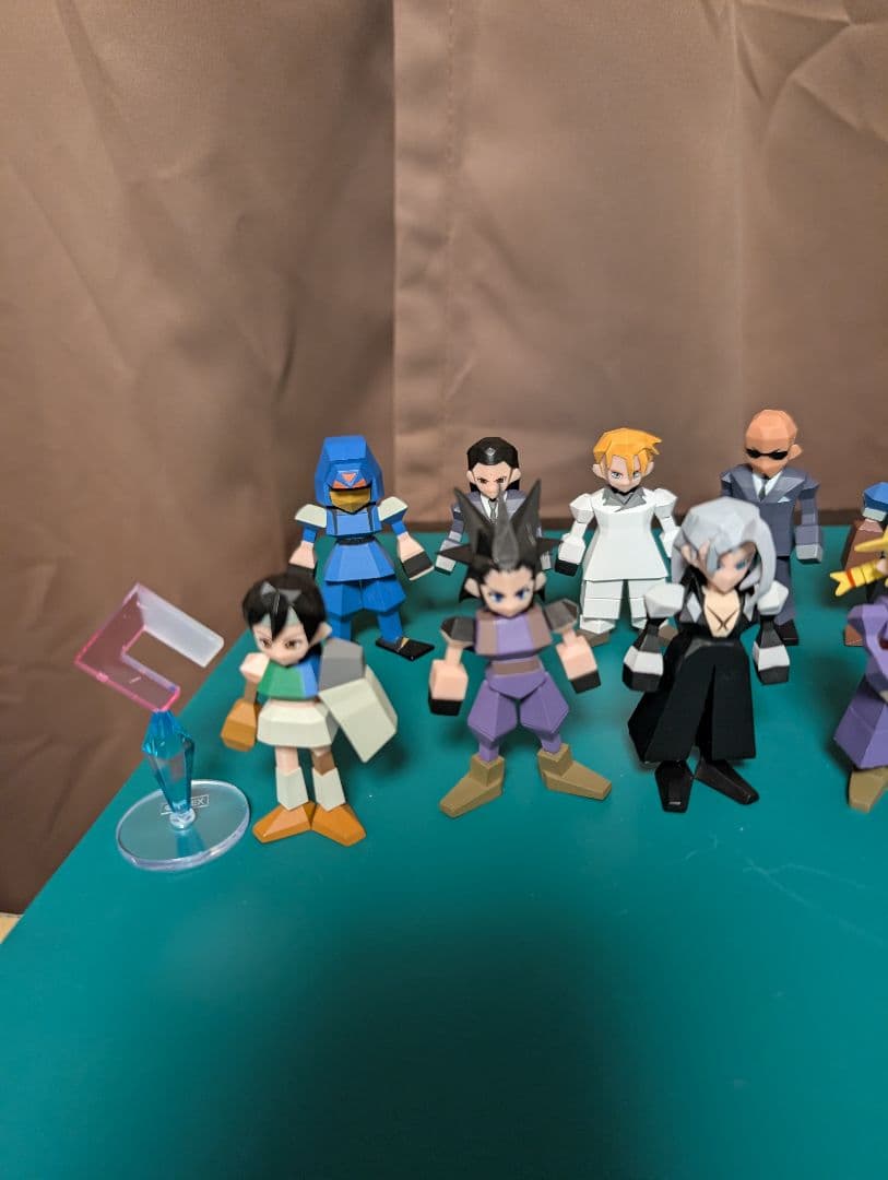 FF7ポリゴンフィギュア16体セット　ザックス前髪欠品