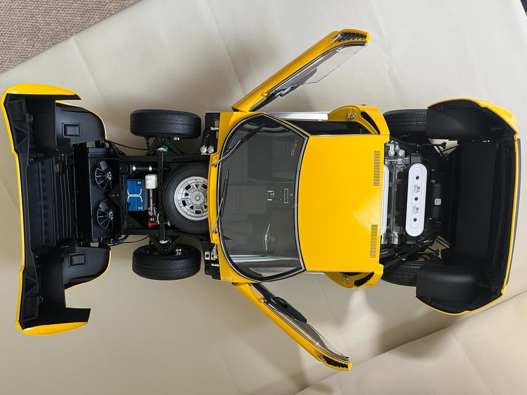 アシェット ランボルギーニ ミウラ をつくる 完成品【ジャンク・動作未確認】