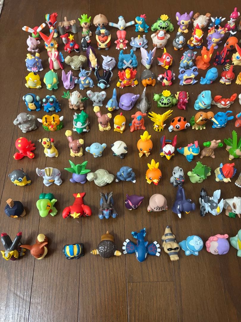 ポケモン　指人形　ポケモンキッズ　まとめ売り　約200個