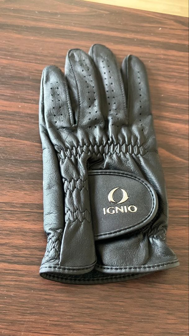 IGNIO サイン入りゴルフグローブ サイズ23