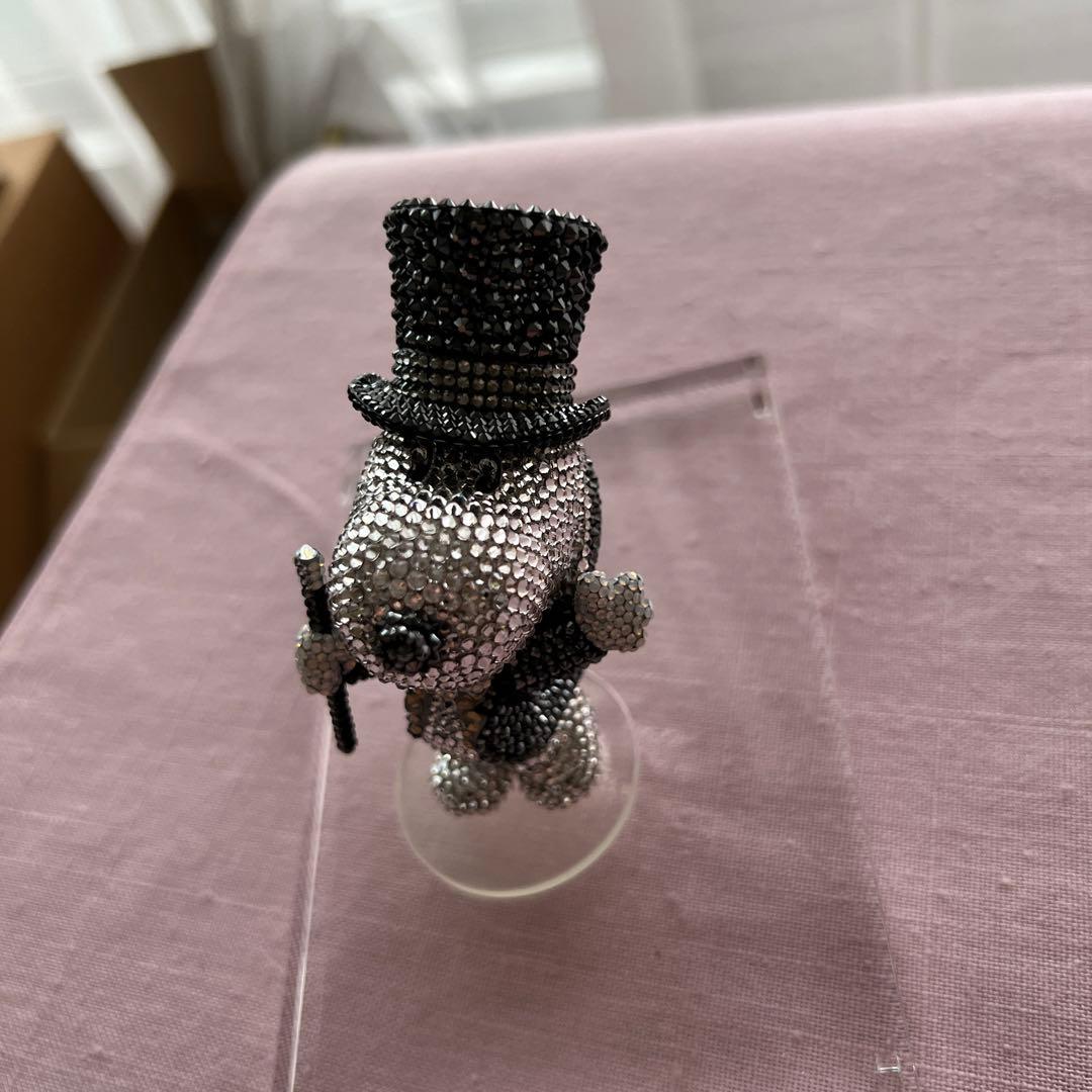 スヌーピーフィギュア　全身スワロフスキー